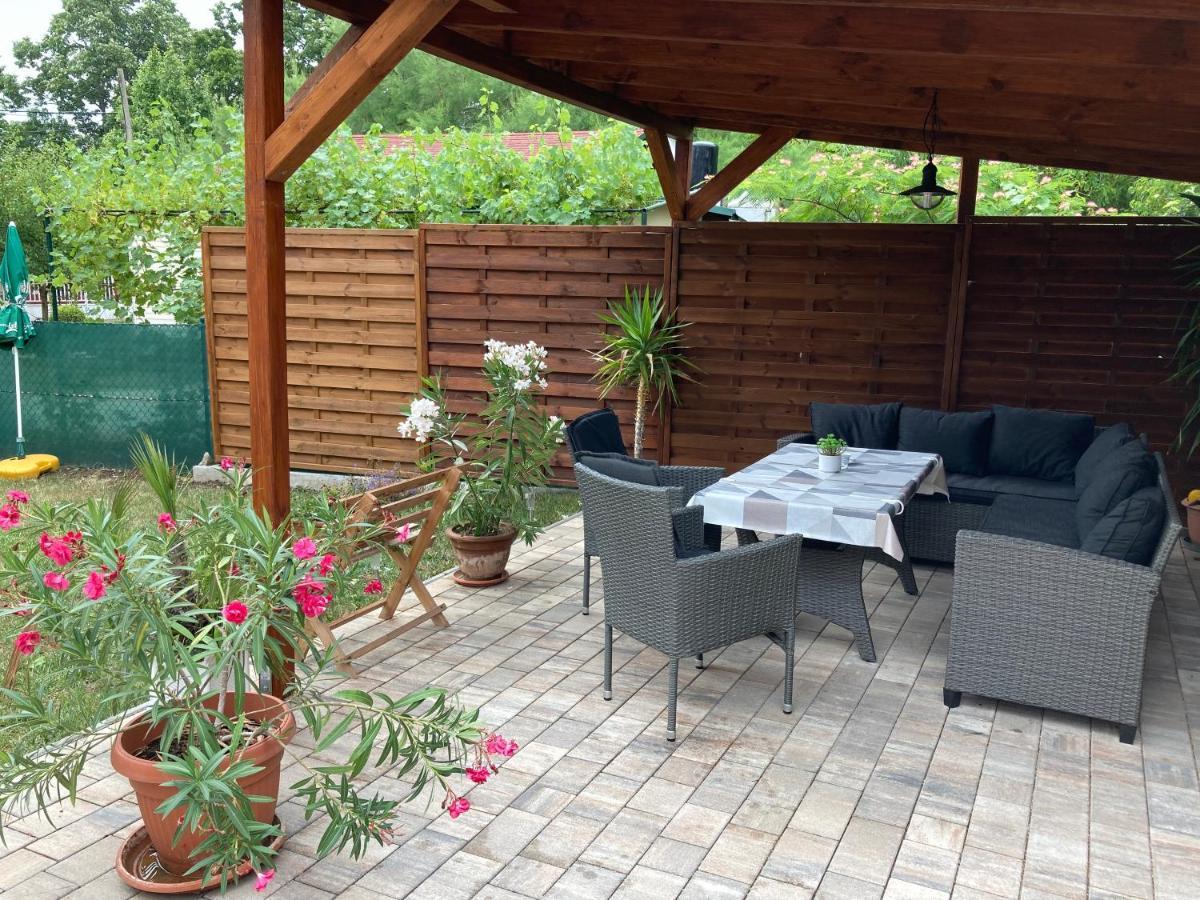 Villa Terrazza Balatongyörök Eksteriør billede