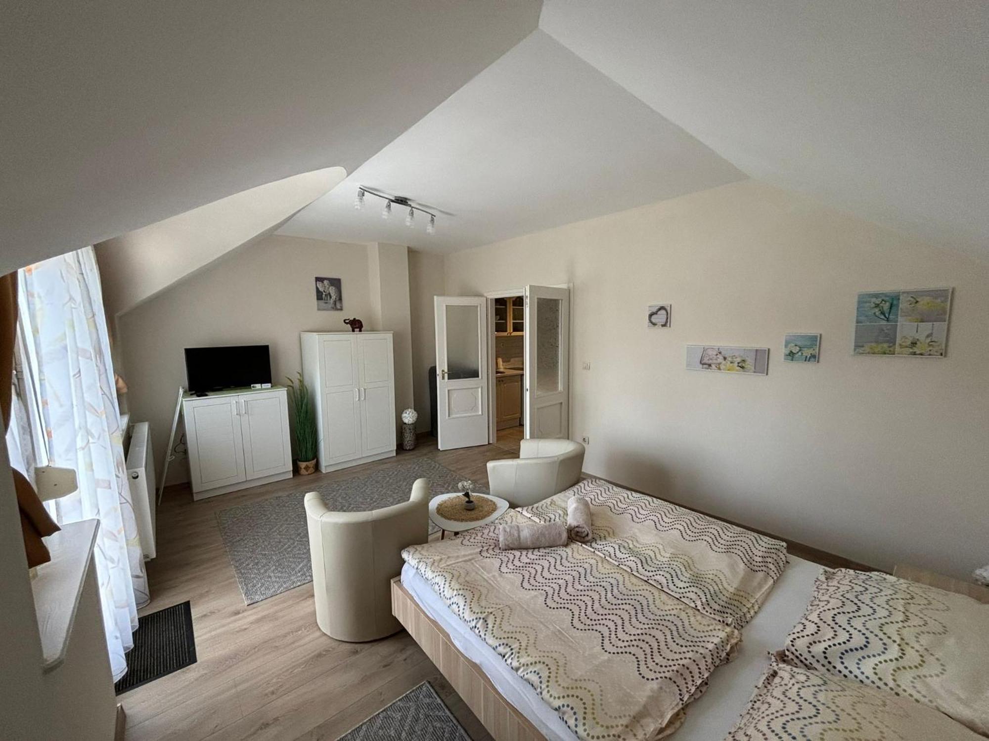 Villa Terrazza Balatongyörök Eksteriør billede